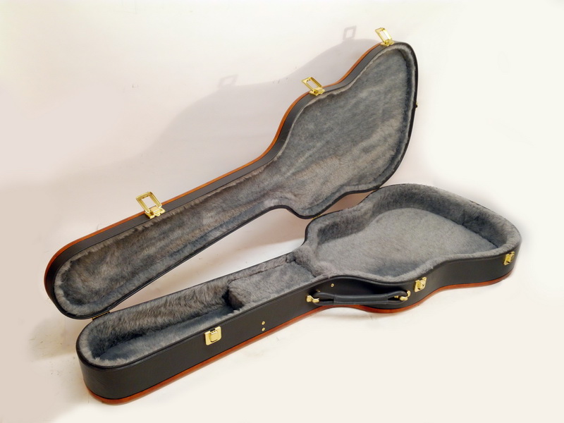 funda instrumento guitarra yamaha skay terciopelo 45x113x13 (25eu.) 1u